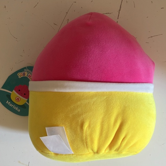 Mariska, flaming hot fries, squishmallow - Picture 2 of 4
